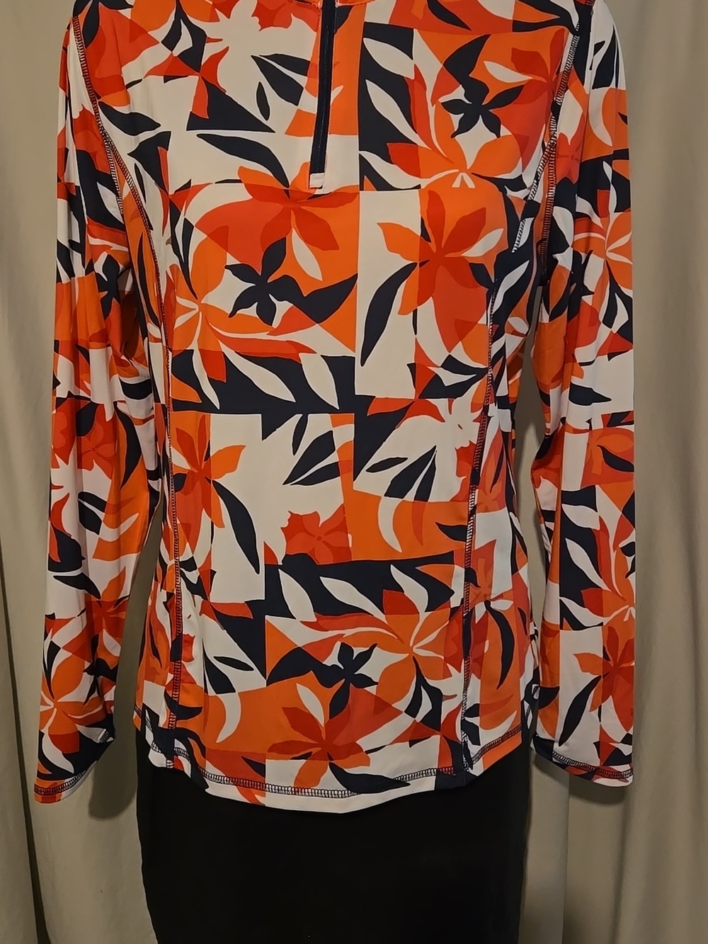 Callaway Womens Long Sleeve Tropical Collage Print Pullover
